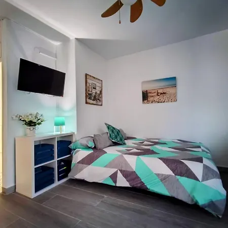 Apartman Sea Views 1025